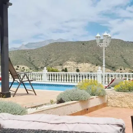 Дом отдыха Violeta Beach Кампелло