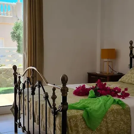 Дом отдыха Violeta Beach Кампелло